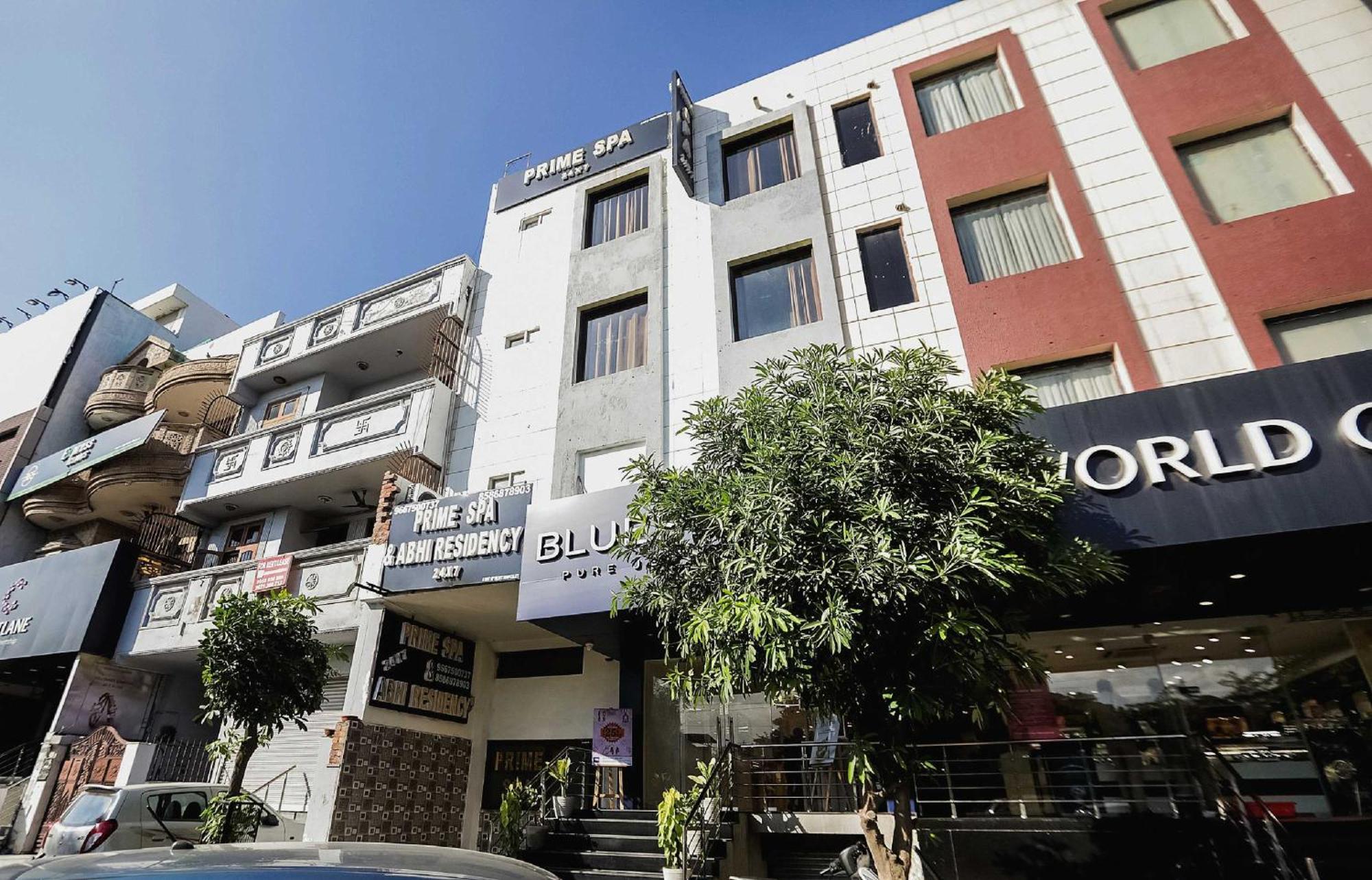 Hotel O Abhi Residency 3*